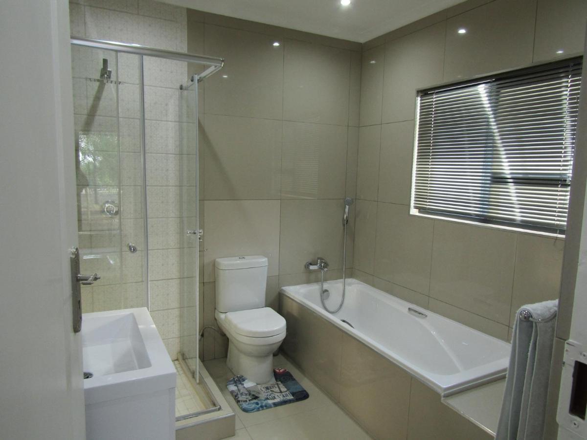 Pafuri Gate Guesthouse Mabalingwe Game Reserve Kültér fotó